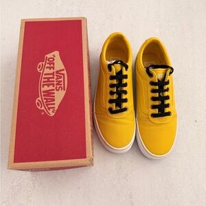 Vans Ward Old Skool Skate Sneakers